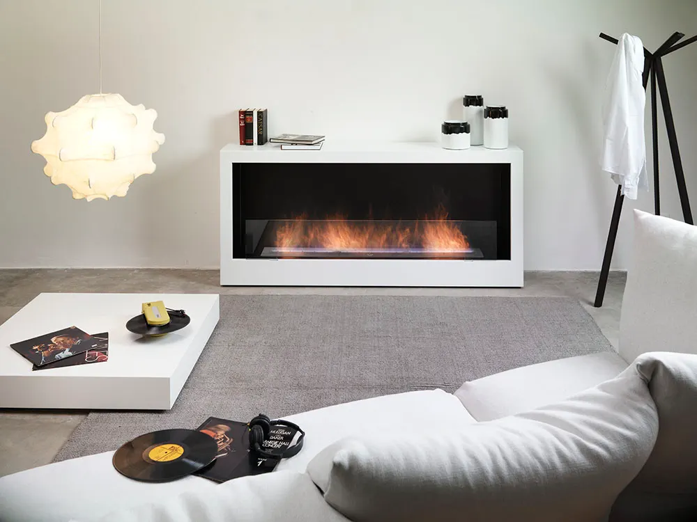 Bio-caminetto iFlame da terra in veranda, design Made in Italy